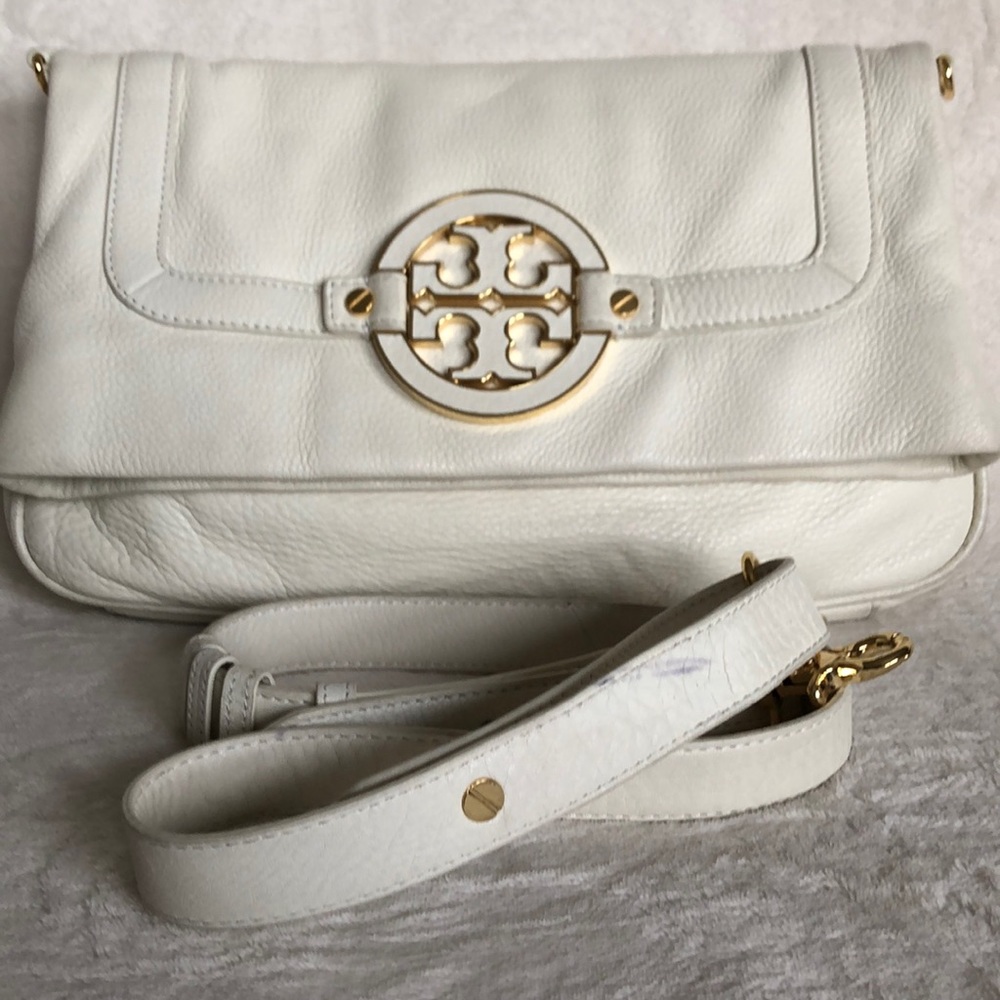 Tory Burch Amanda clutch/bag! wear 5 dif ways